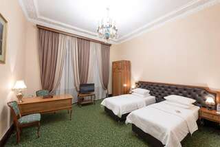 Гостиница Исторический Отель Советский Москва Стандартный двухместный номер с 2 отдельными кроватями-2